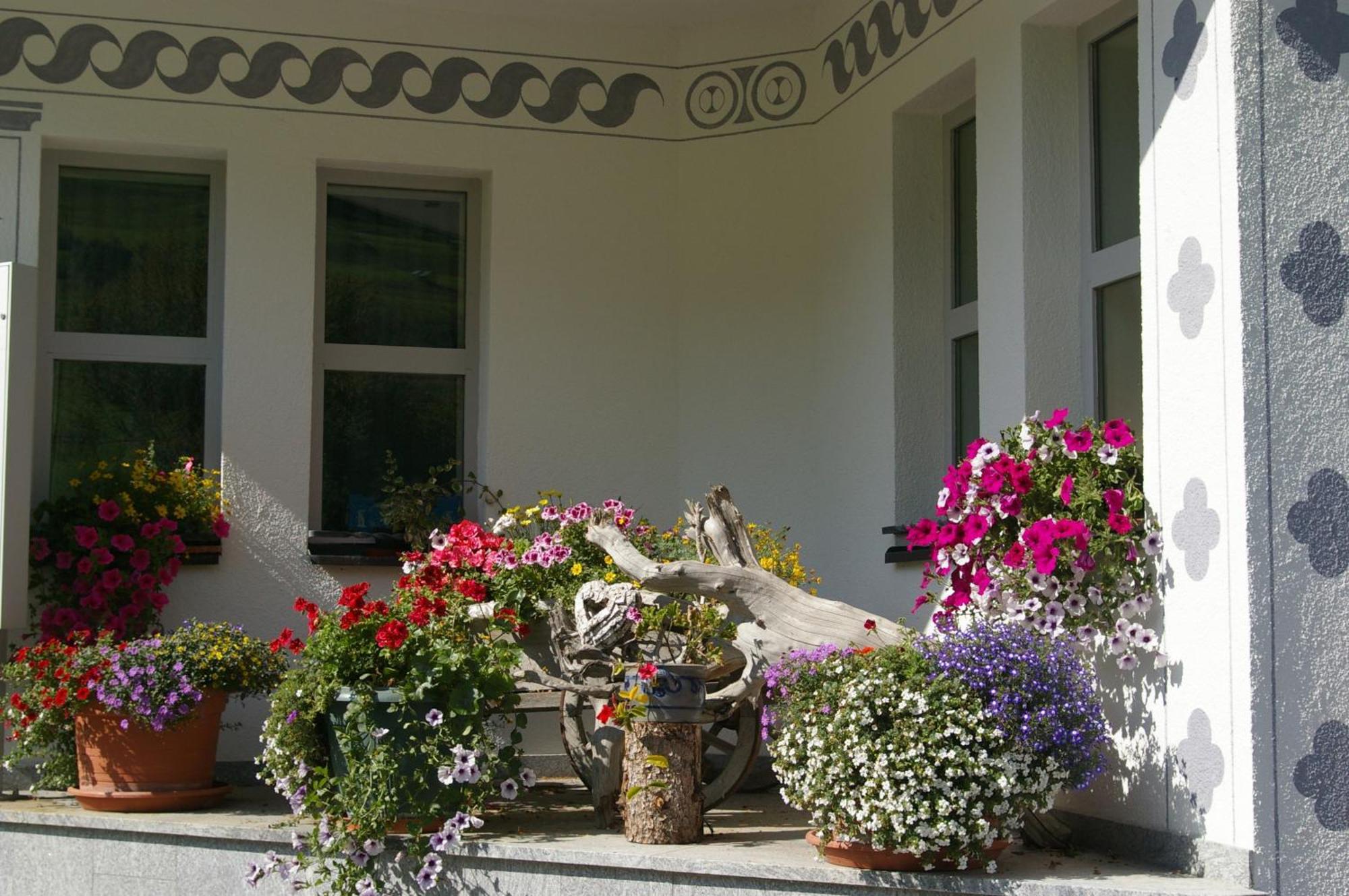 Gasthof Martha Nauders Exterior photo
